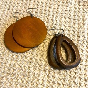 Wood earrings